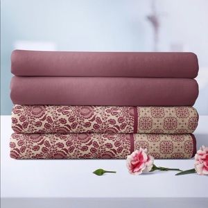 Burgundy & Gold Damask Austen Sheet Set